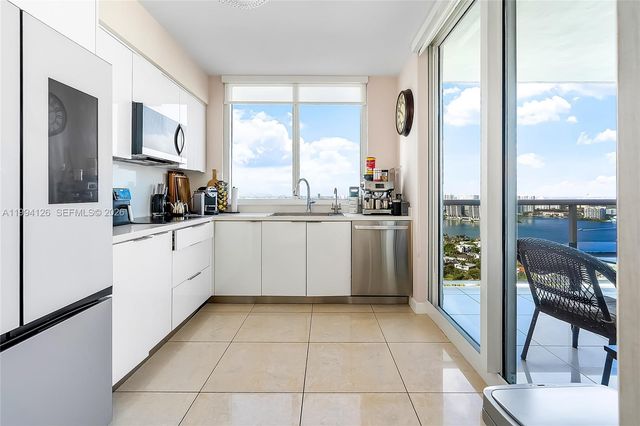 19111 Collins Ave 3307, Sunny Isles Beach, FL 33160