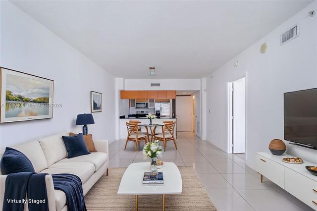 1750 N Bayshore Dr 3909, Miami, FL 33132