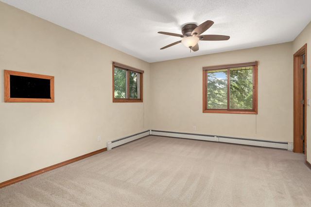 19029 Hanus Circle, Minnetonka, MN 55345