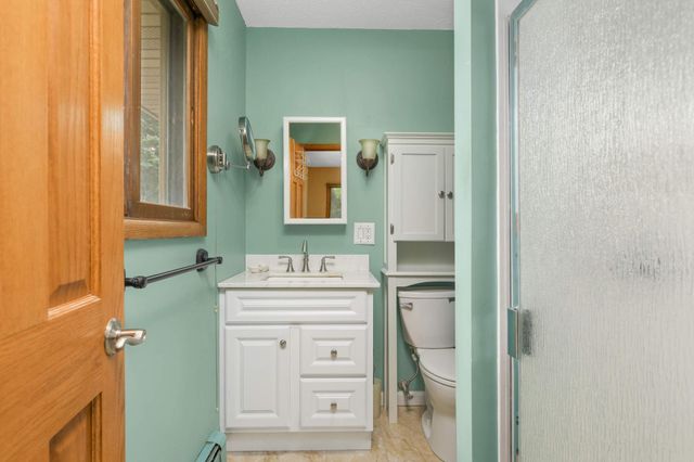 19029 Hanus Circle, Minnetonka, MN 55345