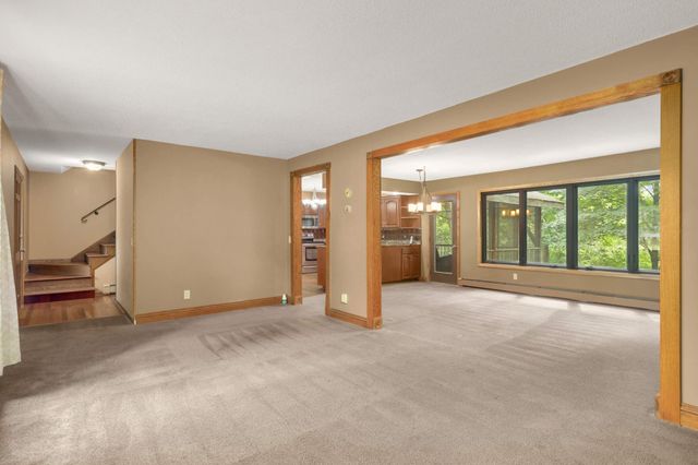 19029 Hanus Circle, Minnetonka, MN 55345