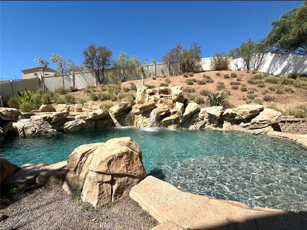 1040 La Salle, Corona, CA 92879 — photo 4