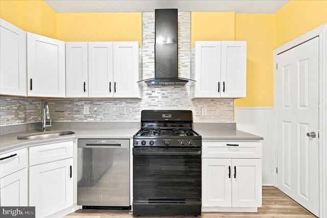 5218 OSAGE AVE, Philadelphia, PA 19143