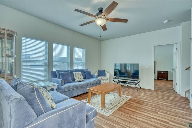 29 Etherington Crescent, Chili, NY 14428