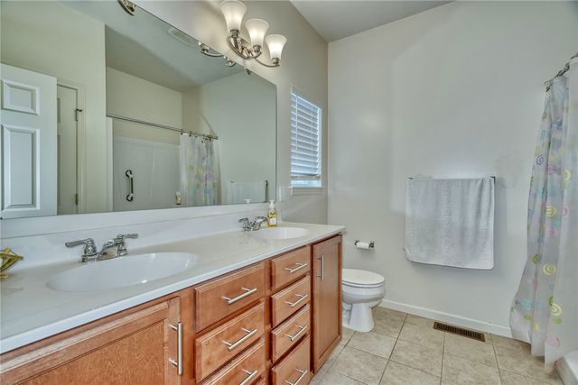 29 Etherington Crescent, Chili, NY 14428