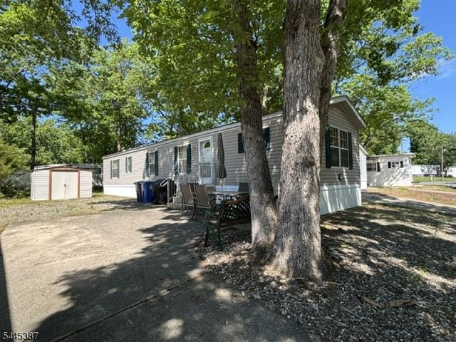 35 Roberts Road, Toms River Township, NJ 08755