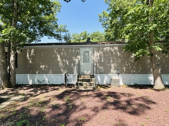 35 Roberts Road, Toms River Township, NJ 08755