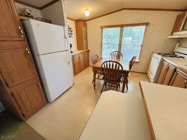 35 Roberts Road, Toms River Township, NJ 08755