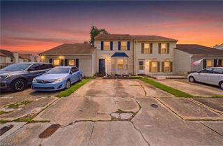 4703 Ashbury LN, Virginia Beach, VA 23462