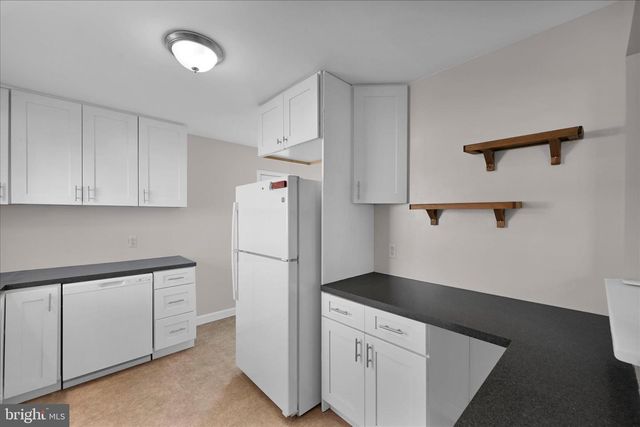 535 N LOCUST ST, Elizabethtown, PA 17022