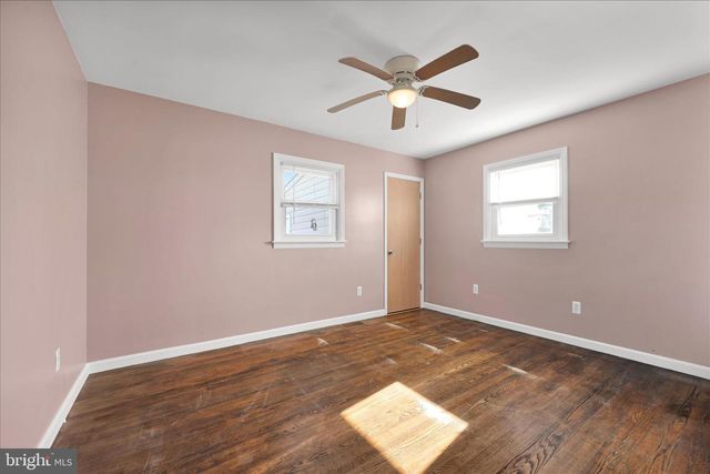 535 N LOCUST ST, Elizabethtown, PA 17022