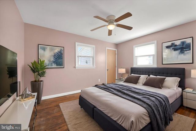 535 N LOCUST ST, Elizabethtown, PA 17022