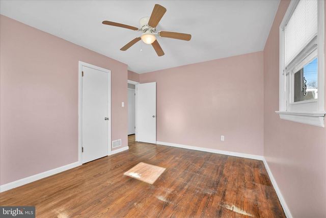 535 N LOCUST ST, Elizabethtown, PA 17022