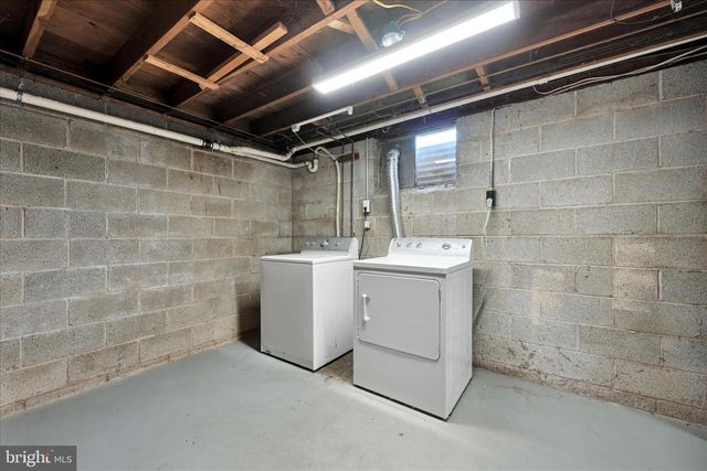 535 N LOCUST ST, Elizabethtown, PA 17022