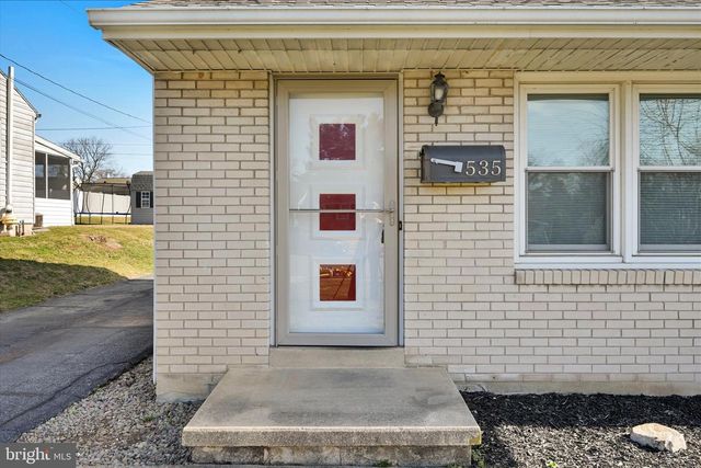 535 N LOCUST ST, Elizabethtown, PA 17022