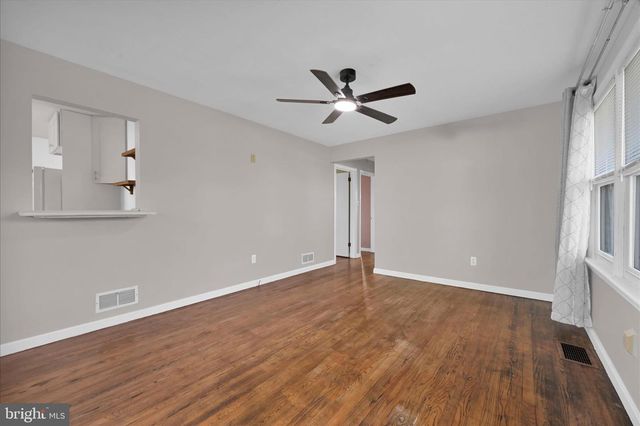 535 N LOCUST ST, Elizabethtown, PA 17022