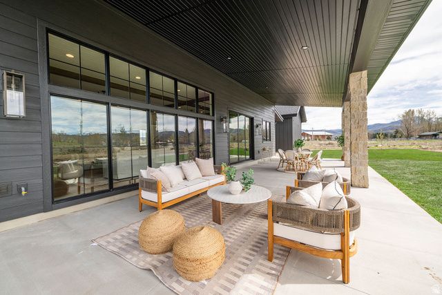 441 S 7900 E, Huntsville, UT 84317