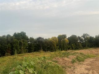 5627 Walnut Ridge Drive, Des Moines, IA 50317