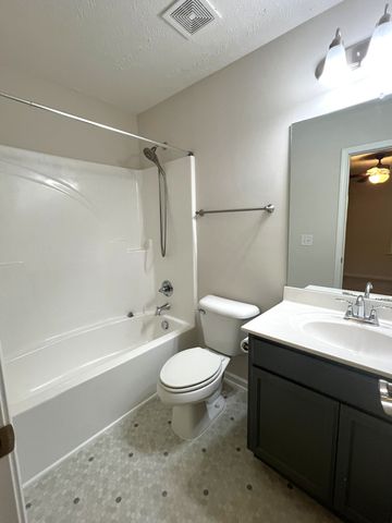 1128 Tradition Trl, Murfreesboro, TN 37130