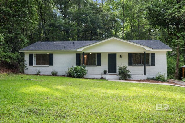 169 Buena Vista Drive, Daphne, AL 36526
