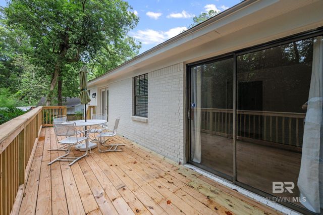 169 Buena Vista Drive, Daphne, AL 36526