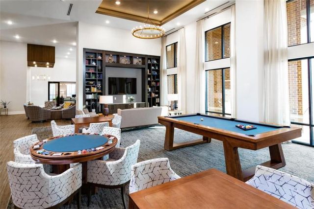 1927 Powers Ferry Road 317, Atlanta, GA 30339