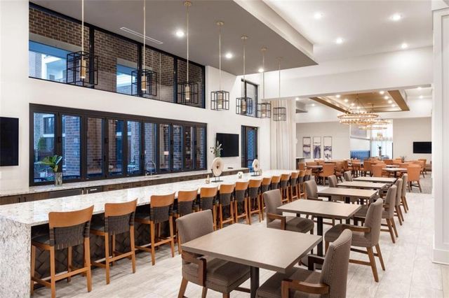 1927 Powers Ferry Road 317, Atlanta, GA 30339