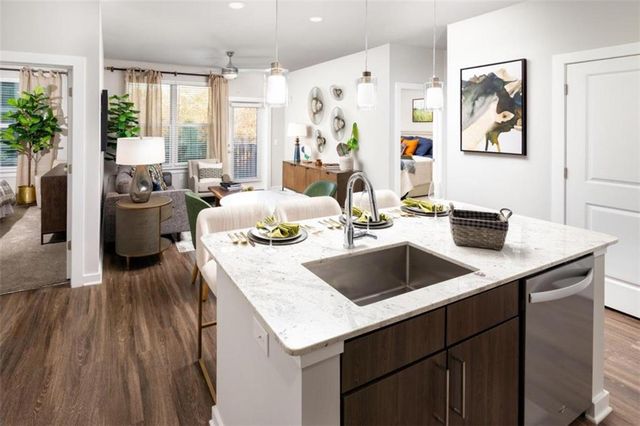 1927 Powers Ferry Road 317, Atlanta, GA 30339