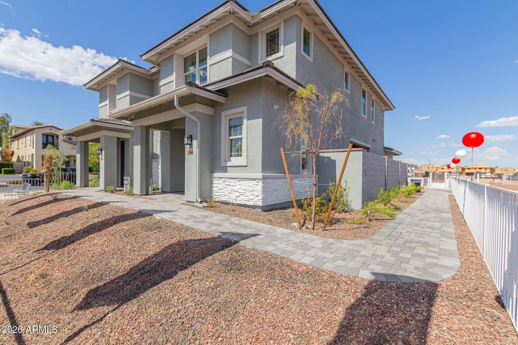2789 N VERRADO Way, Buckeye, AZ 85396 — exterior
