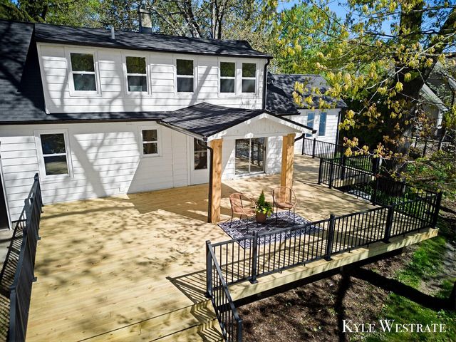 14152 Green Street, Grand Haven, MI 49417