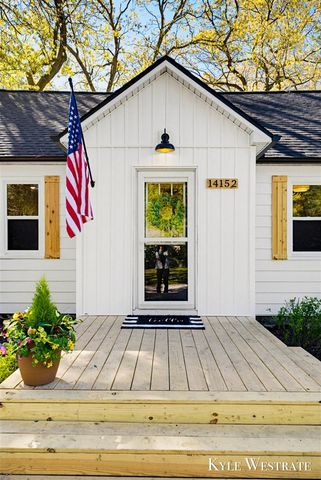 14152 Green Street, Grand Haven, MI 49417