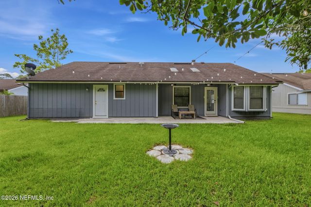 1335 BEE Street N, Orange Park, FL 32065