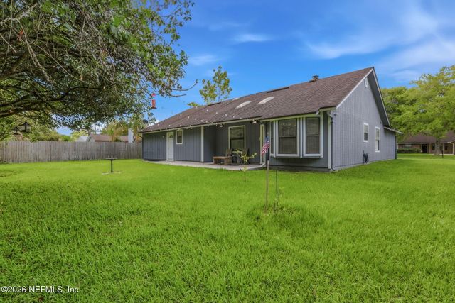 1335 BEE Street N, Orange Park, FL 32065