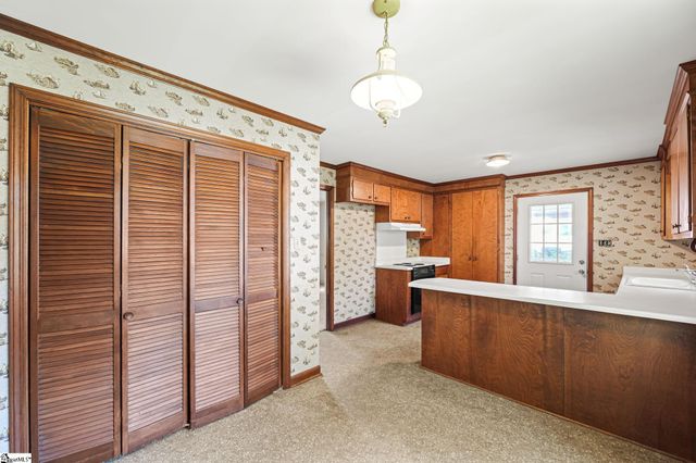 102 Somerset Drive, Lyman, SC 29365