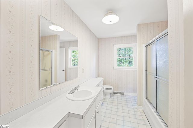 102 Somerset Drive, Lyman, SC 29365