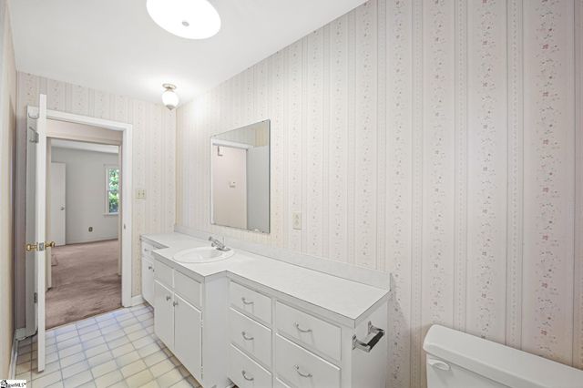 102 Somerset Drive, Lyman, SC 29365