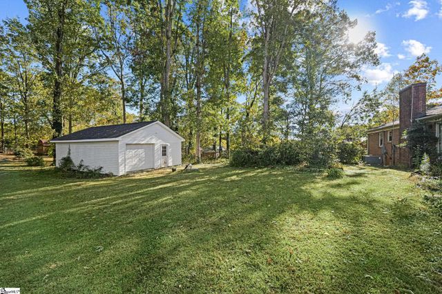 102 Somerset Drive, Lyman, SC 29365