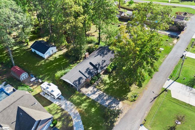 102 Somerset Drive, Lyman, SC 29365