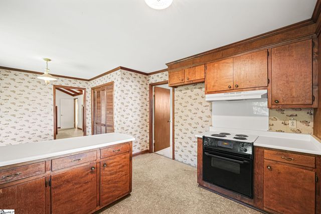 102 Somerset Drive, Lyman, SC 29365