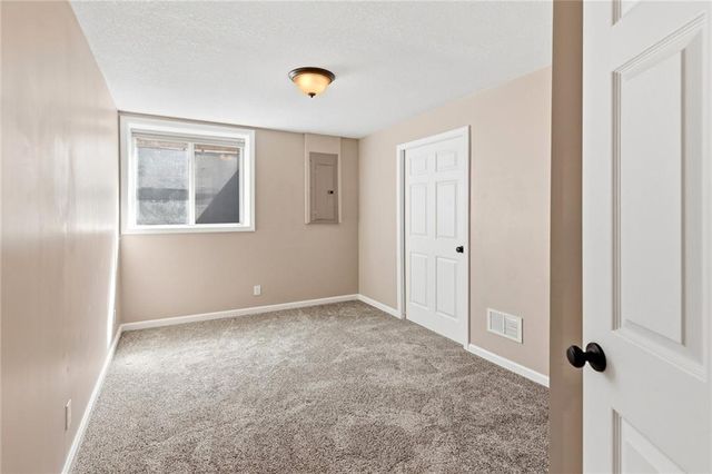 4515 N 121st Terrace, Kansas City, KS 66109