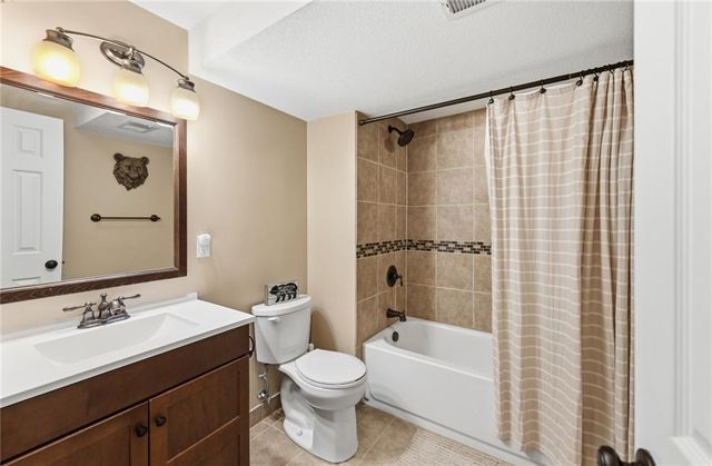 4515 N 121st Terrace, Kansas City, KS 66109