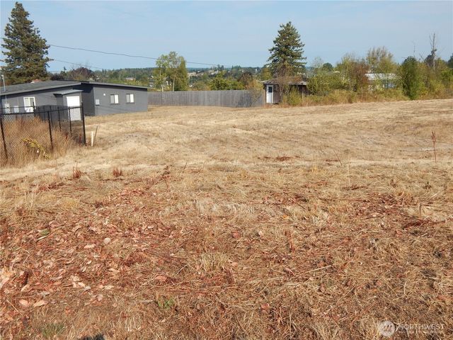 842 S Still Road, Sequim, WA 98382