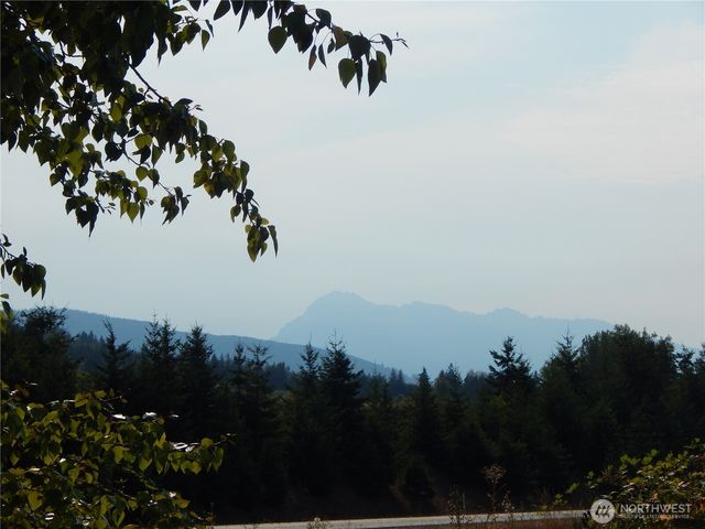 842 S Still Road, Sequim, WA 98382