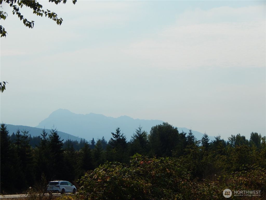 842 S Still Road, Sequim, WA 98382