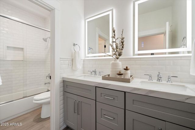 10180 E LARKSPUR Drive, Scottsdale, AZ 85260