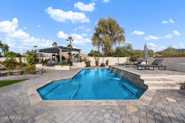 10180 E LARKSPUR Drive, Scottsdale, AZ 85260