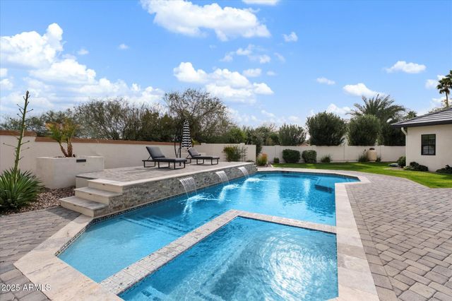 10180 E LARKSPUR Drive, Scottsdale, AZ 85260