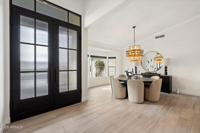 10180 E LARKSPUR Drive, Scottsdale, AZ 85260