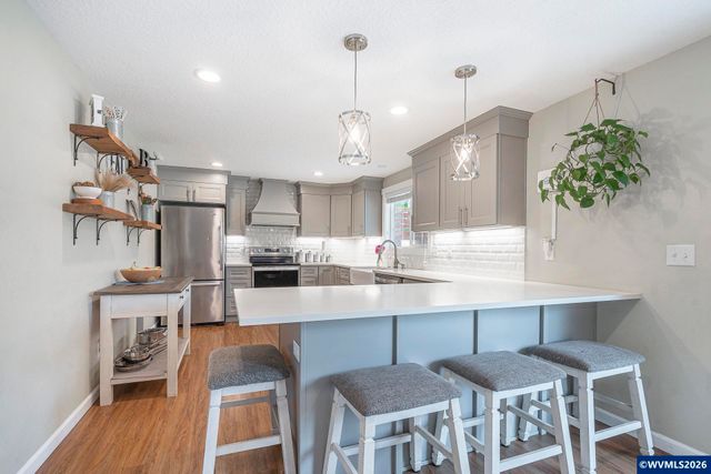 5425 Val View Dr SE, Turner, OR 97392