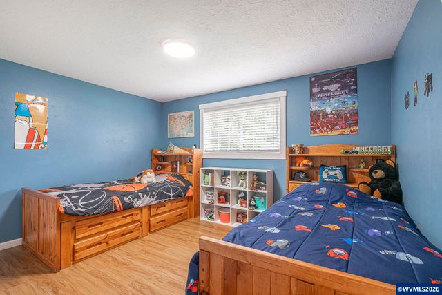 5425 Val View Dr SE, Turner, OR 97392